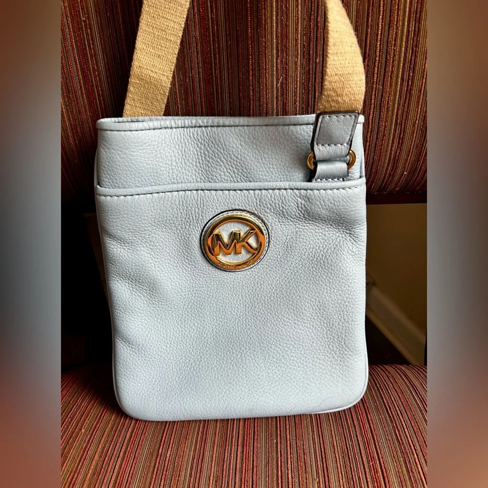 Michael Kors Fulton Crossbody Bag Pale Blue Pebbled Leather w/Gold MK Hardware